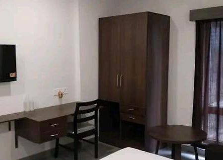 Hotel East International Tinsukia Exterior foto